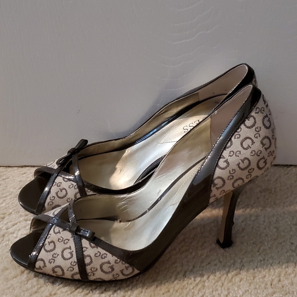 Guess peep toe heels - Picture 2 of 3